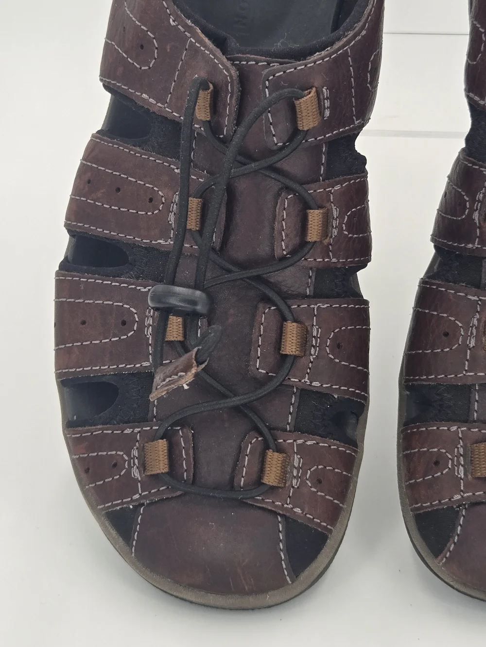 Clarks Brixby Cove Fisherman Men's Brown Leather Closed-Toe Sandals Size 9